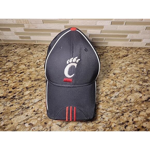 Adidas Cincinnati Bearcats Cap Hat Size L/XL NCAA College Football - Picture 9 of 9